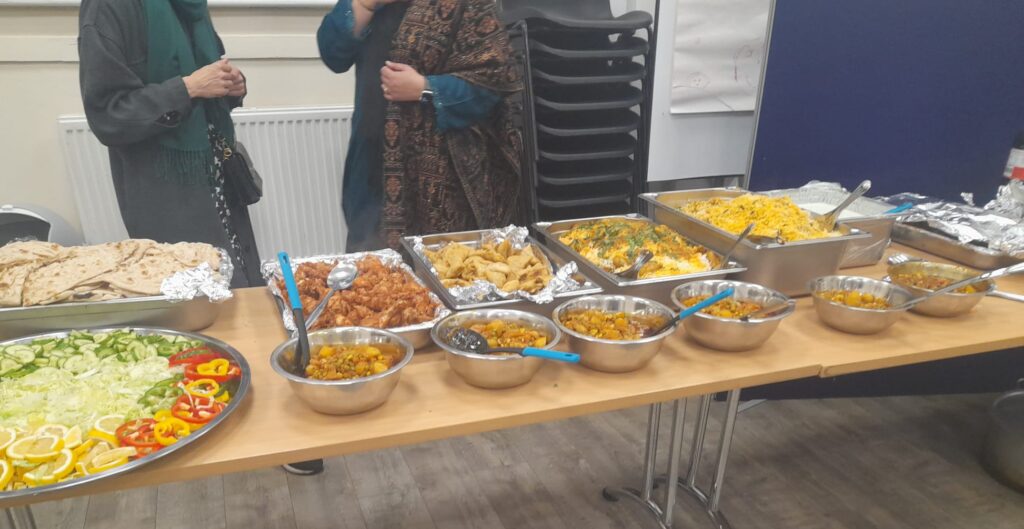 A table with food on it.